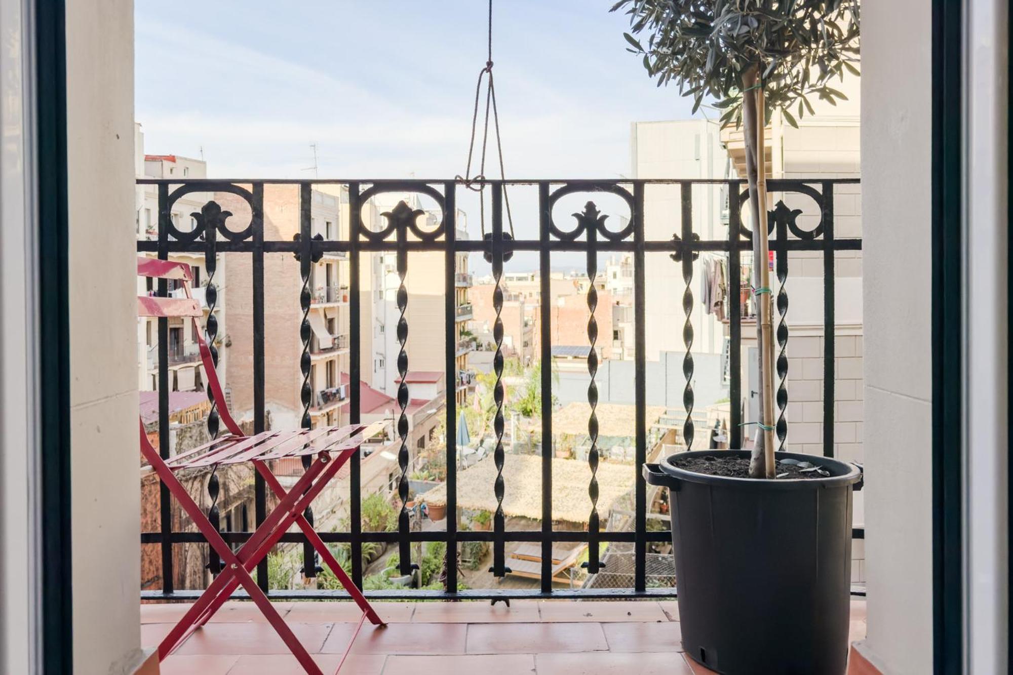 Magalhaes - Trad Flat In Poble Sec, Near Ramblas บาร์เซโลนา ภายนอก รูปภาพ