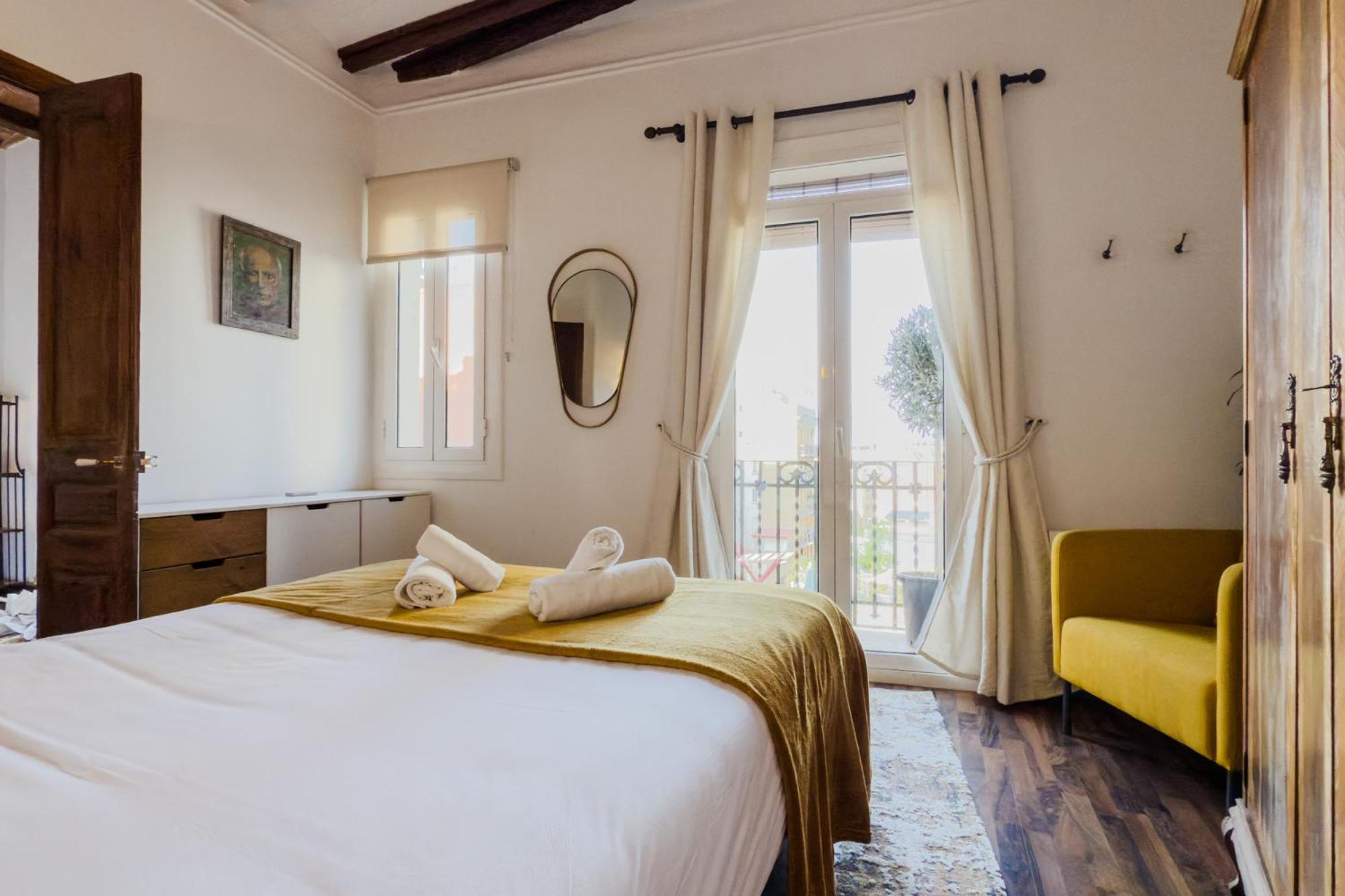 Magalhaes - Trad Flat In Poble Sec, Near Ramblas บาร์เซโลนา ภายนอก รูปภาพ